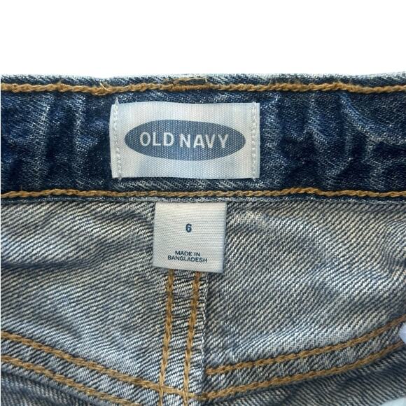 OLD NAVY Girls Denim Shorts with Stars Size 6 - Picture 3 of 4
